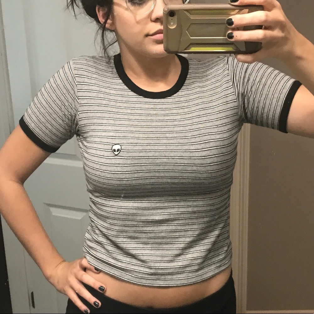 Alien striped crop